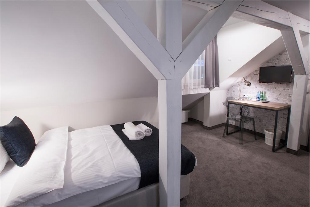 Bed and Breakfast Marcopolo House à Varsovie Chambre photo