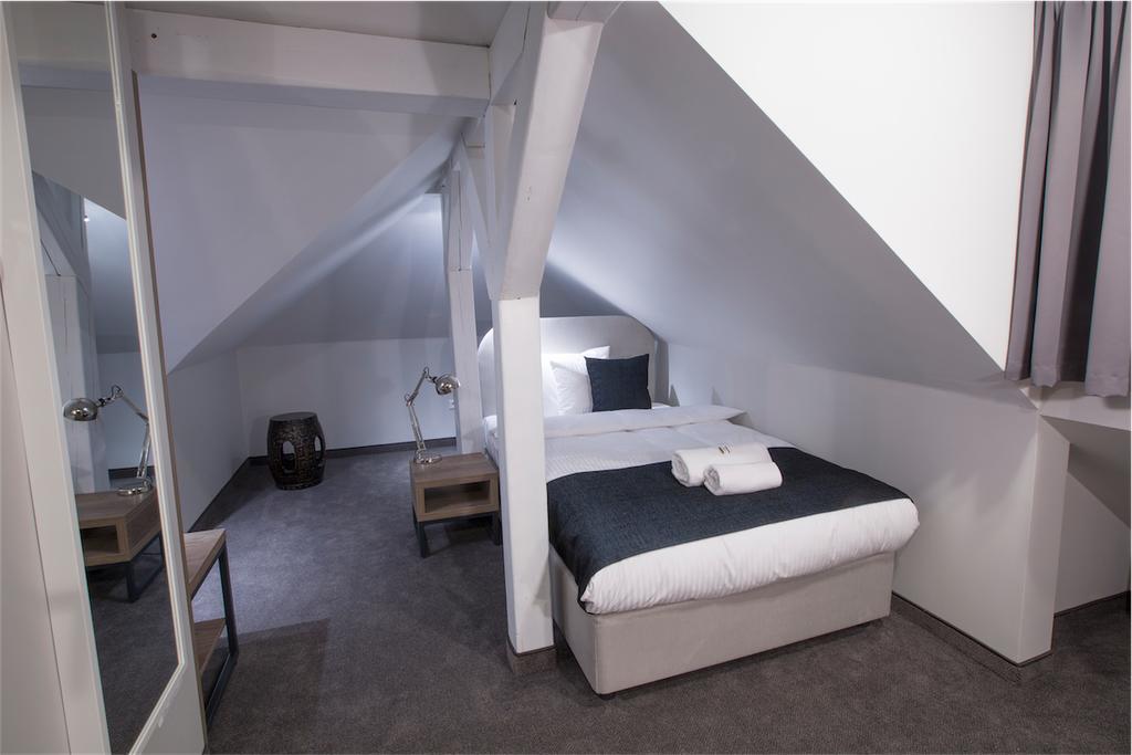 Bed and Breakfast Marcopolo House à Varsovie Chambre photo
