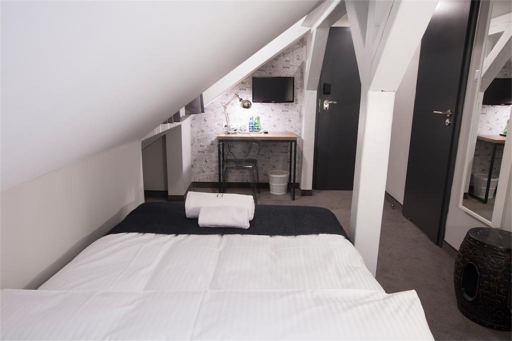 Bed and Breakfast Marcopolo House à Varsovie Chambre photo